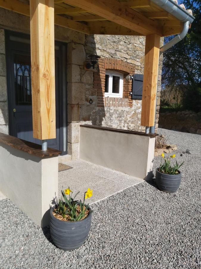 Beautiful 2 Bed Cottage With Swimming Pool Pagéas エクステリア 写真