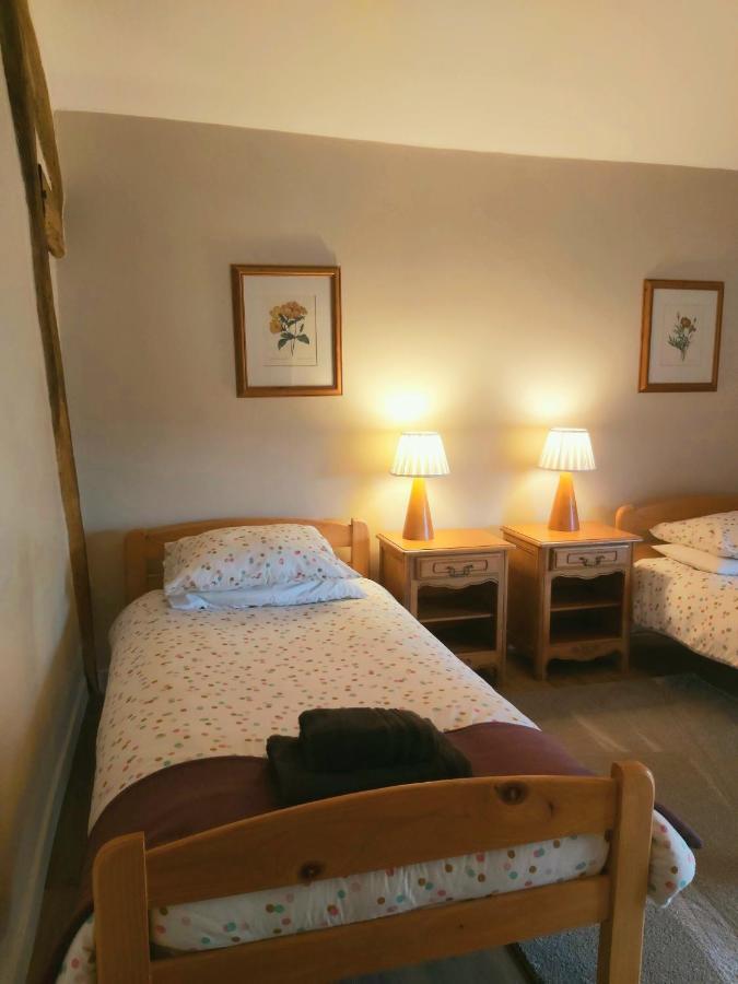 Beautiful 2 Bed Cottage With Swimming Pool Pagéas エクステリア 写真