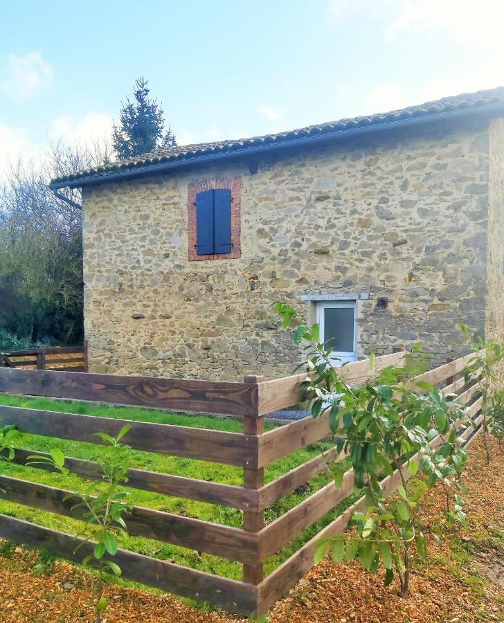 Beautiful 2 Bed Cottage With Swimming Pool Pagéas エクステリア 写真